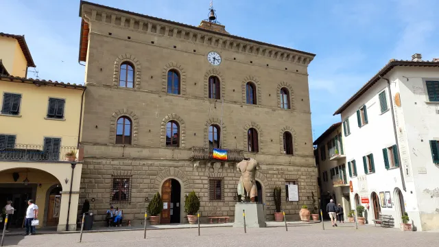 Palazzo comunale pza Matteotti