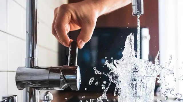 Immagine rubinetto acqua