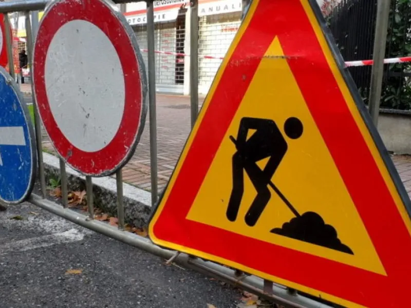 lavori in corso banner